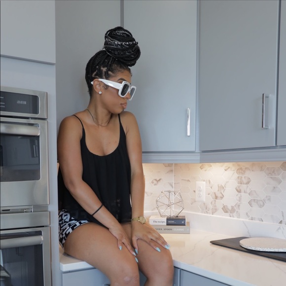 Bling, Bling Sunglasses - Picture 6 of 6